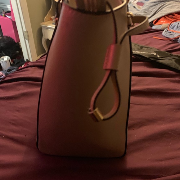 Michael Kors tote - Picture 5 of 5